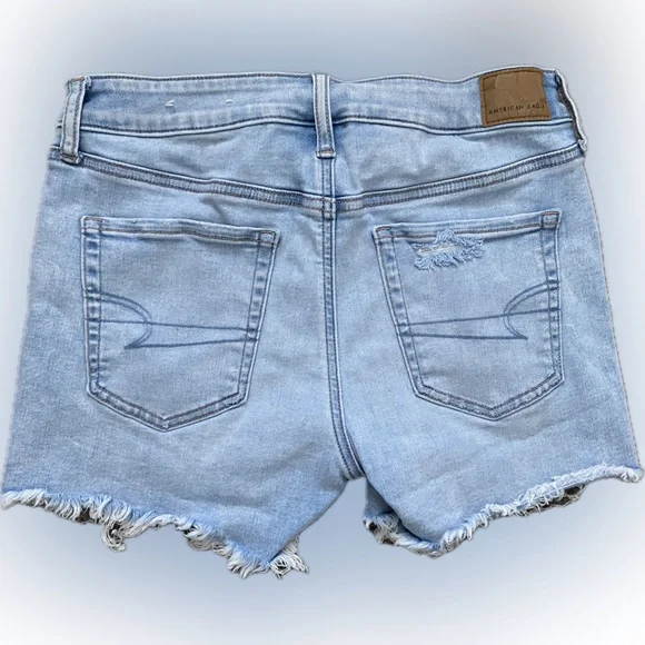 American Eagle Next Level Stretch MIDl Denim Shorts - Size 8 - EUC - Picture 2 of 9